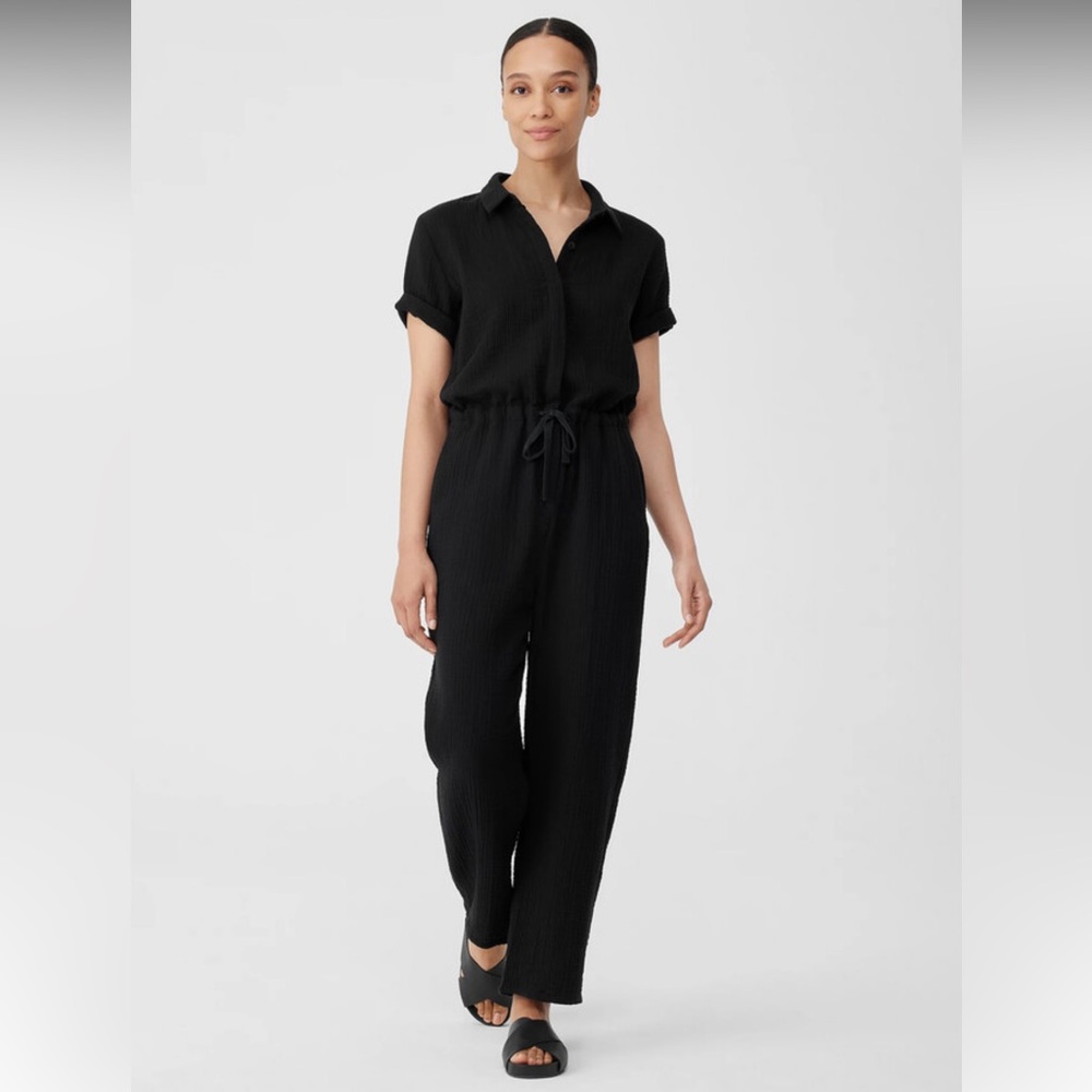 • Eileen Fisher • Women’s Organic Cotton Gauze Jumpsuit
Black XXS